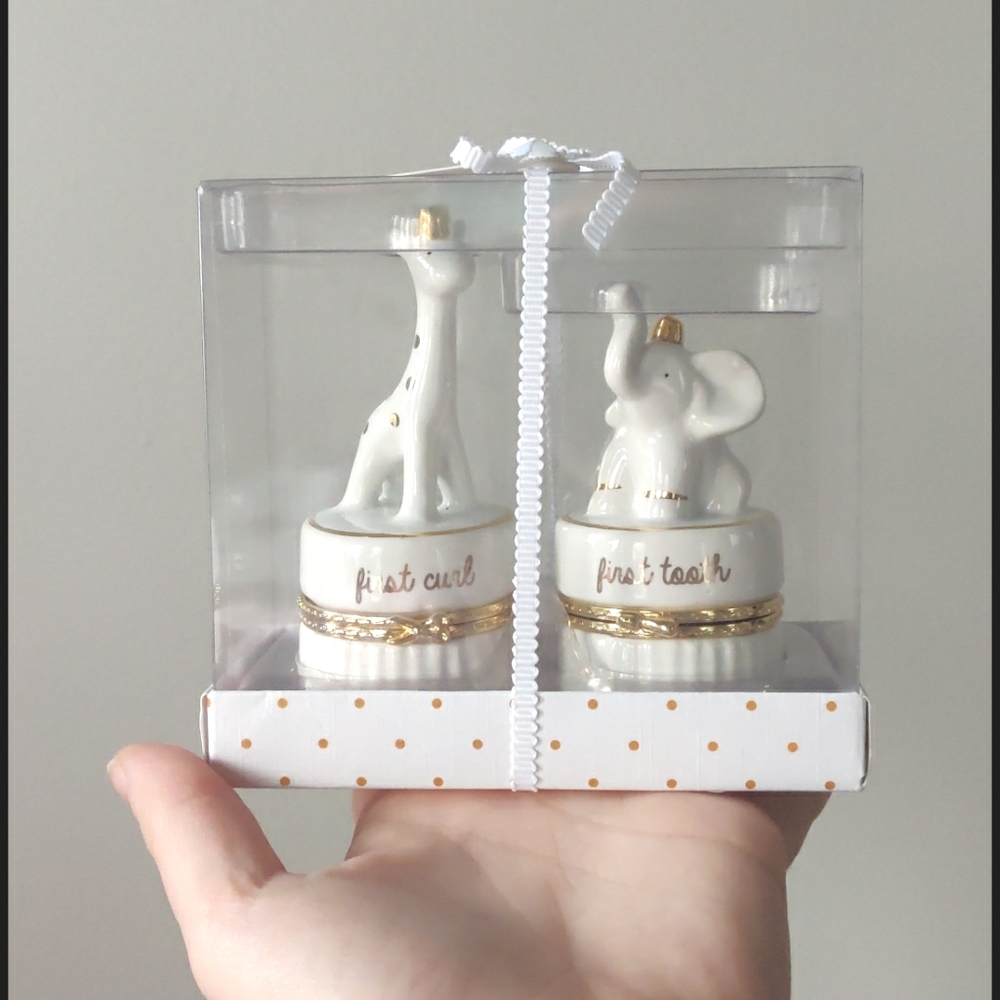 NWT Keepsake boxes